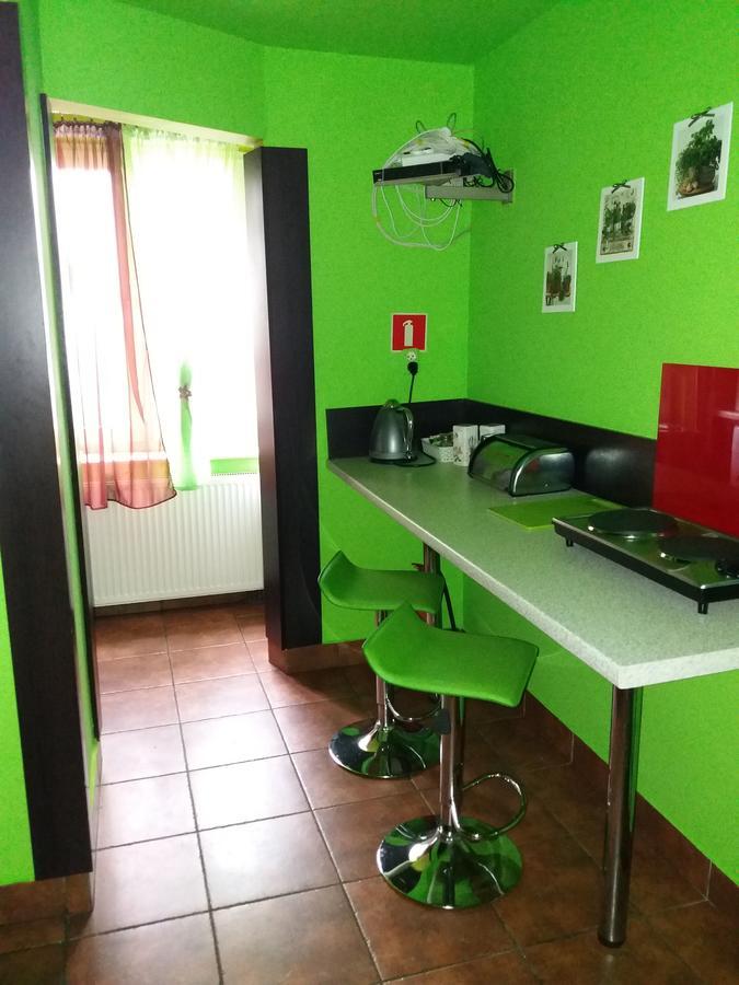 Lawendowy Hostel Краков Экстерьер фото
