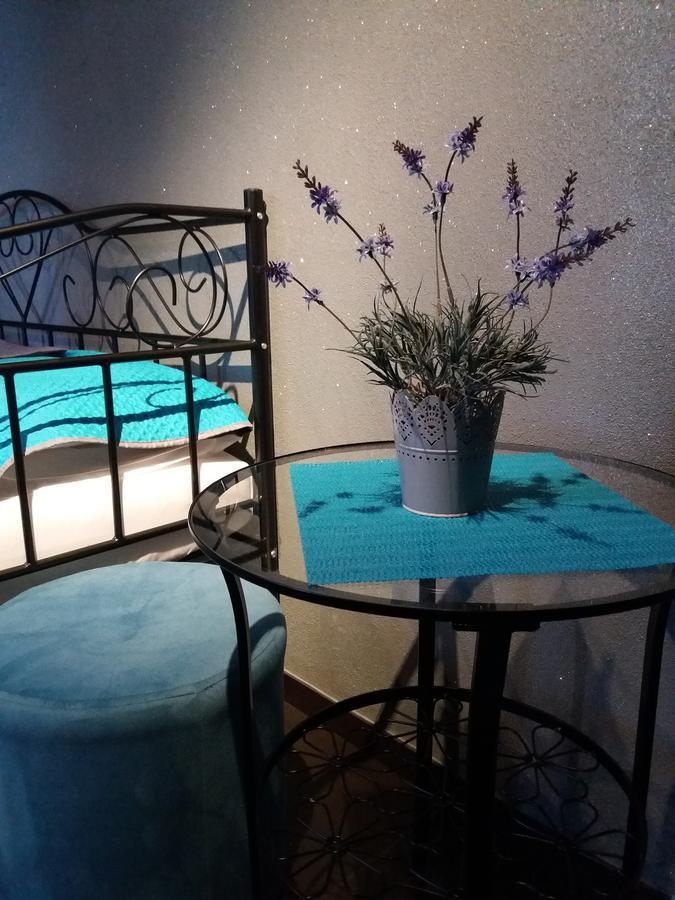 Lawendowy Hostel Краков Экстерьер фото