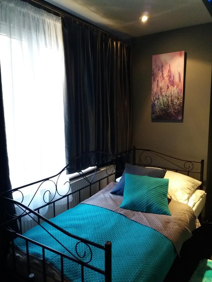 Lawendowy Hostel Краков Экстерьер фото
