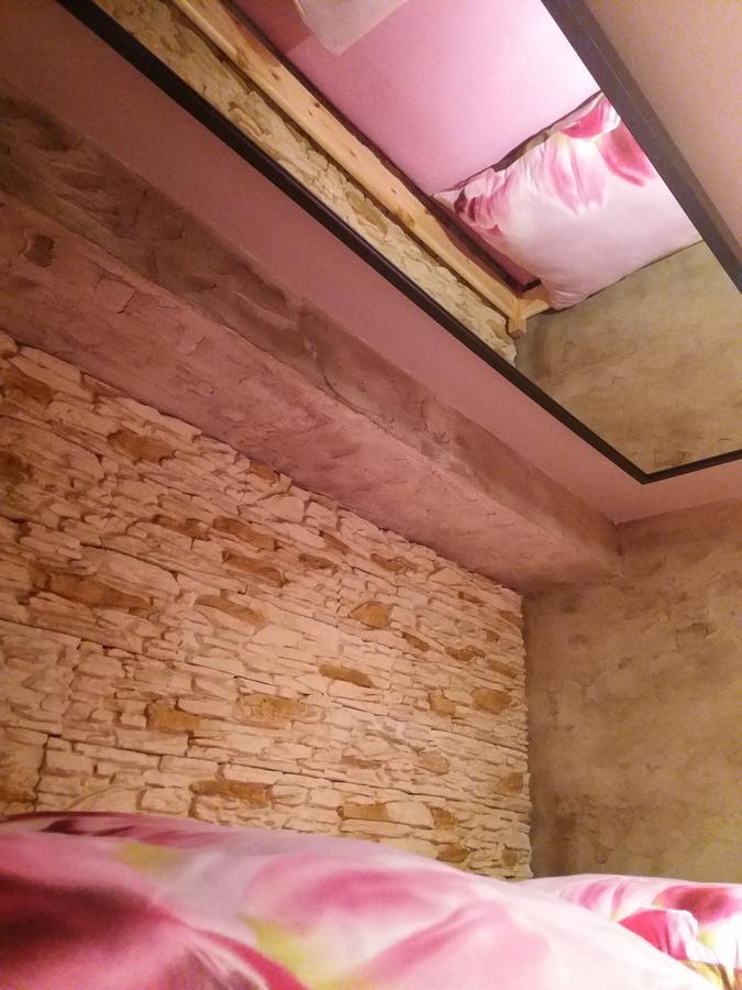 Lawendowy Hostel Краков Экстерьер фото