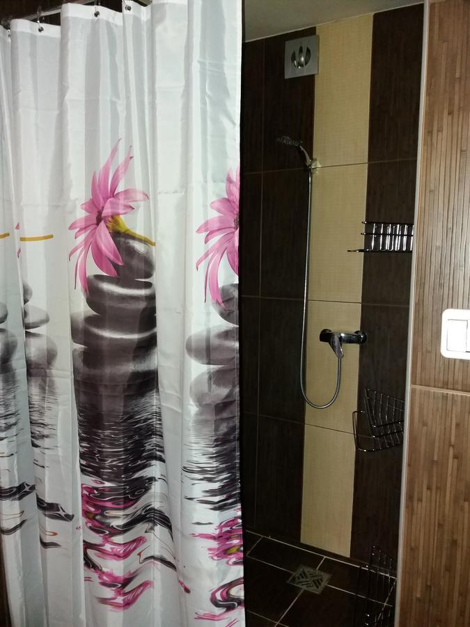 Lawendowy Hostel Краков Экстерьер фото