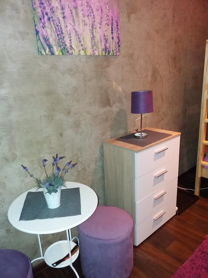 Lawendowy Hostel Краков Экстерьер фото